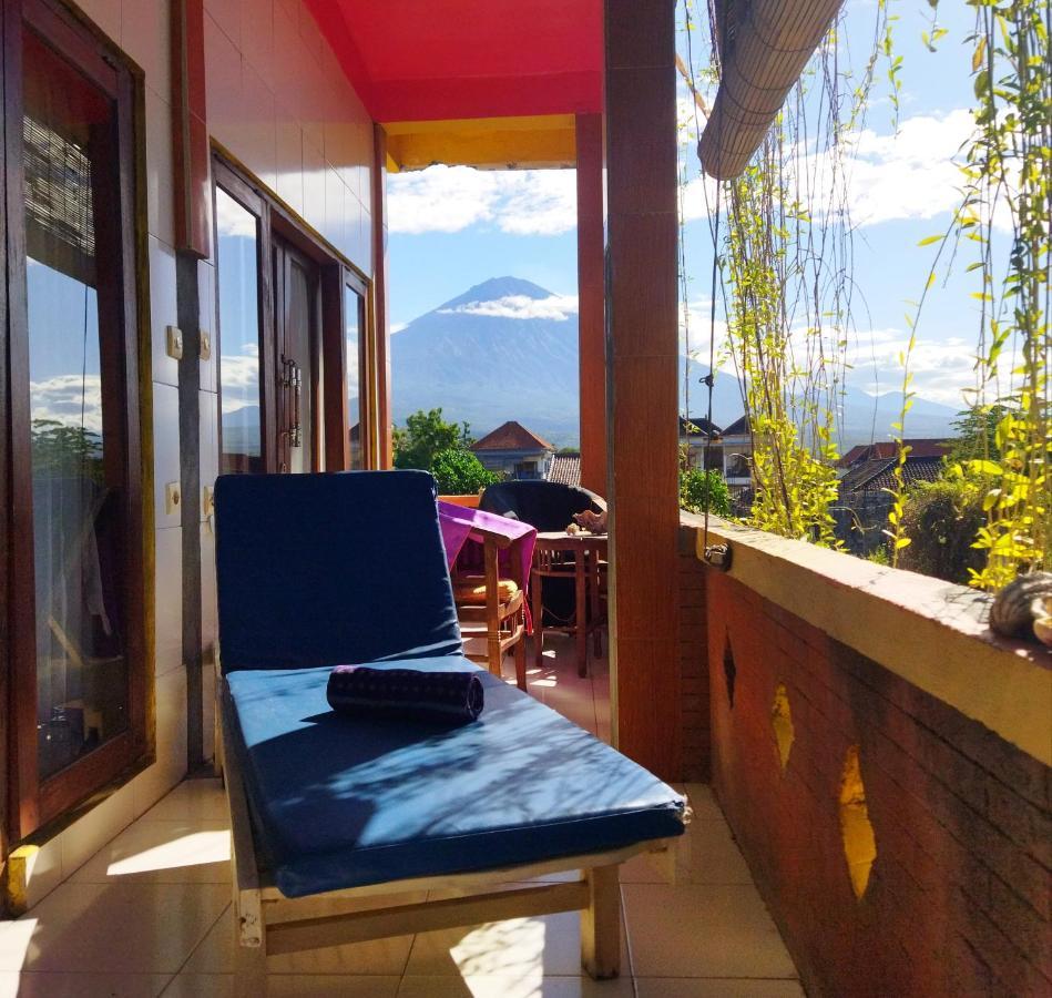 Pelangi Beach Homestay Amed  Exterior photo